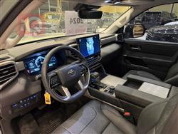 تويوتا سيكويا